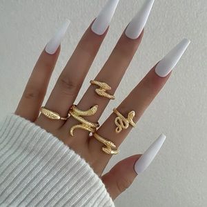 🆕 Snake Design Stackable Ring Set of 5